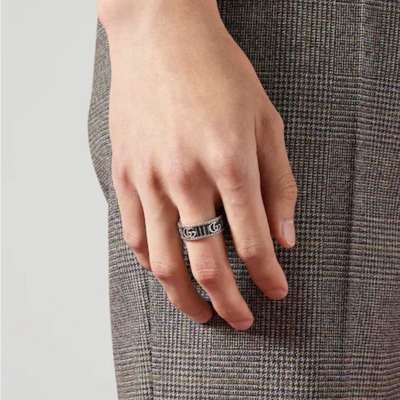 Size 21 - Ring with Double G In Silver - Picture 2 of 2